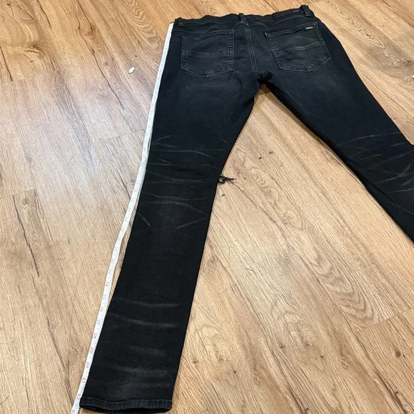 AMIRI MX1 Distressed Jeans - black - ·
